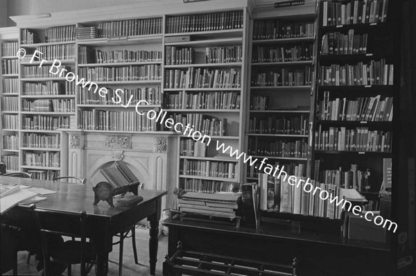 CENTRAL CATHOLIC LIBRARY MERRION SQUARE